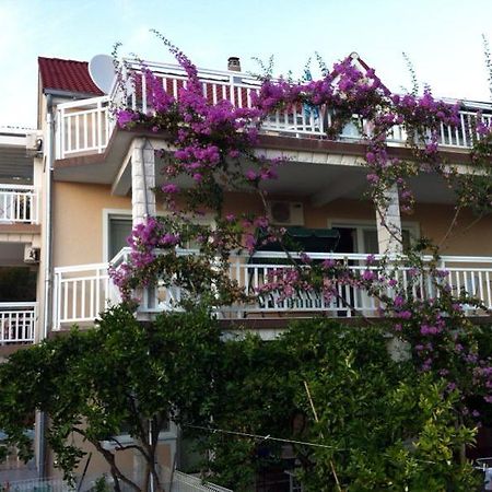 Apartments Mara Orebic Luaran gambar