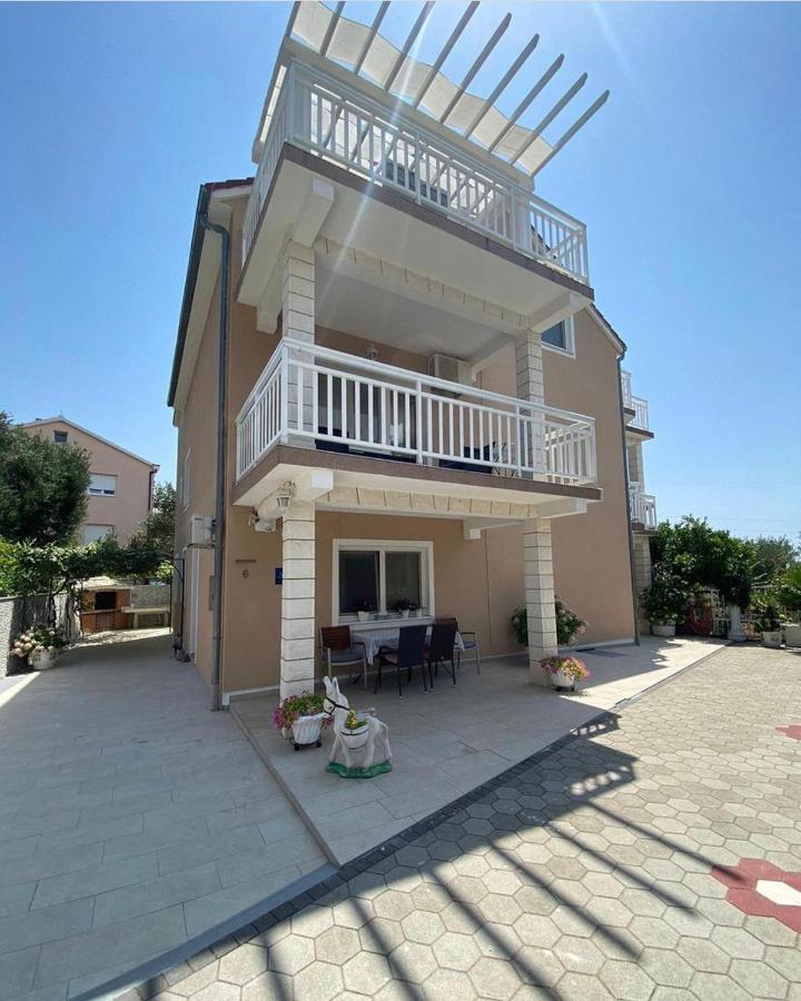 Apartments Mara Orebic Luaran gambar