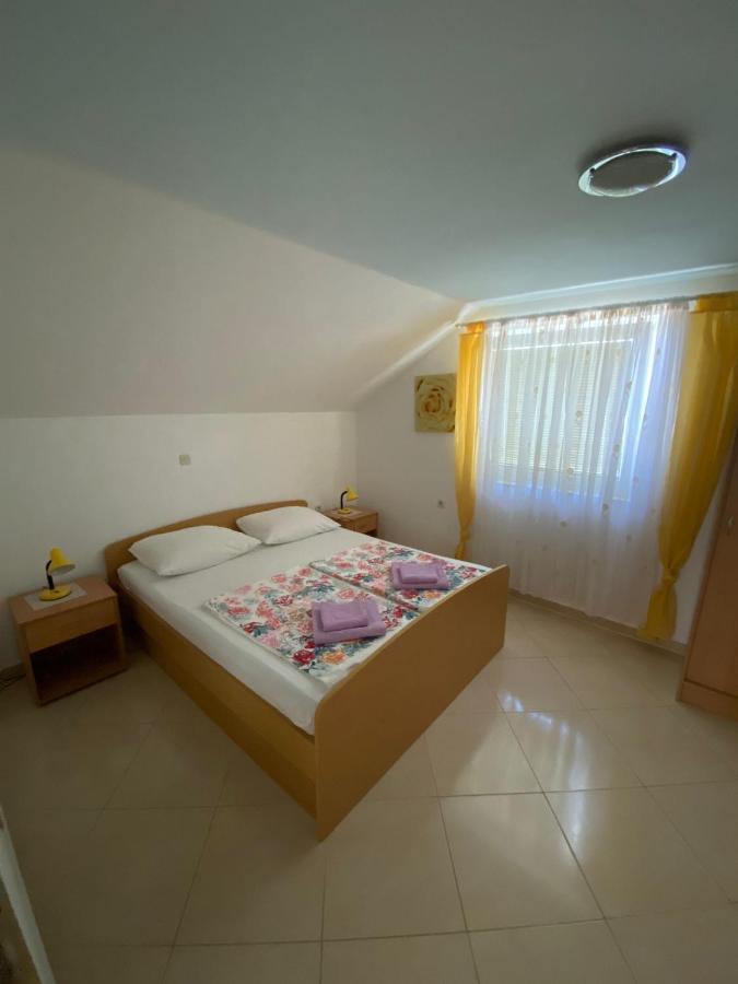 Apartments Mara Orebic Luaran gambar