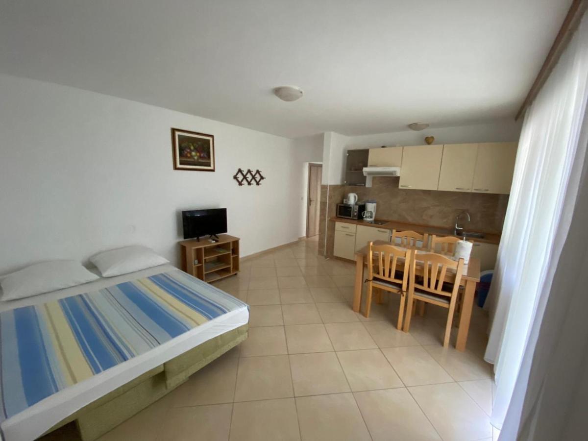 Apartments Mara Orebic Luaran gambar