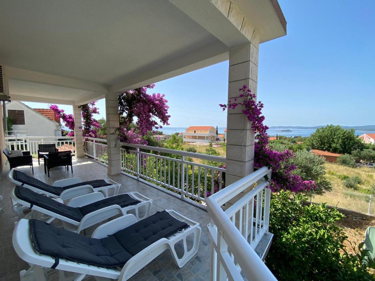 Apartments Mara Orebic Luaran gambar