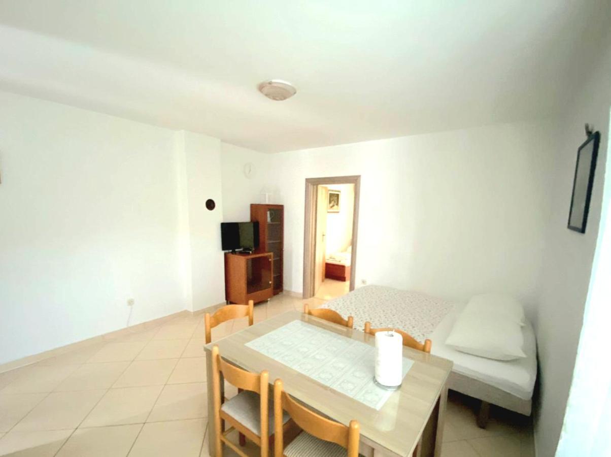 Apartments Mara Orebic Luaran gambar